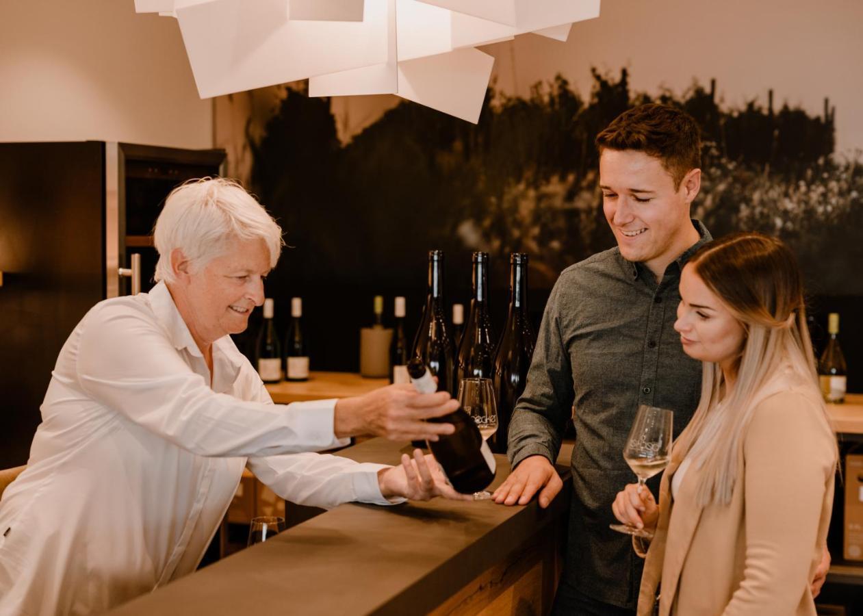 Weinzuhause Hotel-Restaurant-Vinothek Mommenheim Екстериор снимка