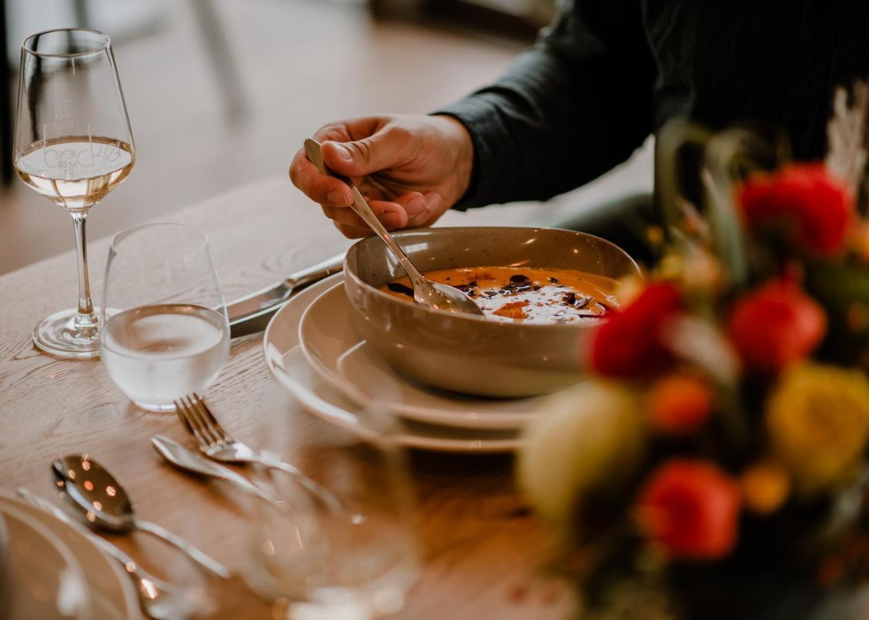 Weinzuhause Hotel-Restaurant-Vinothek Mommenheim Екстериор снимка