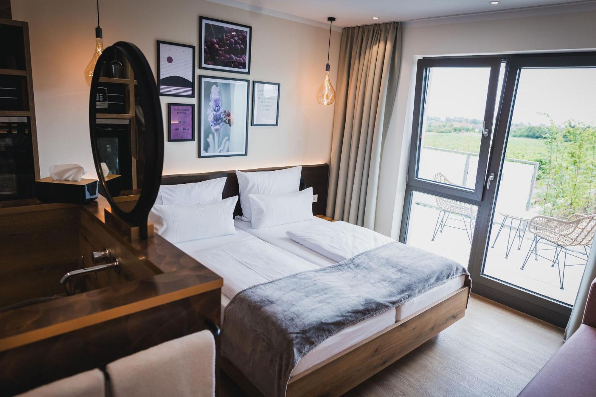 Weinzuhause Hotel-Restaurant-Vinothek Mommenheim Екстериор снимка