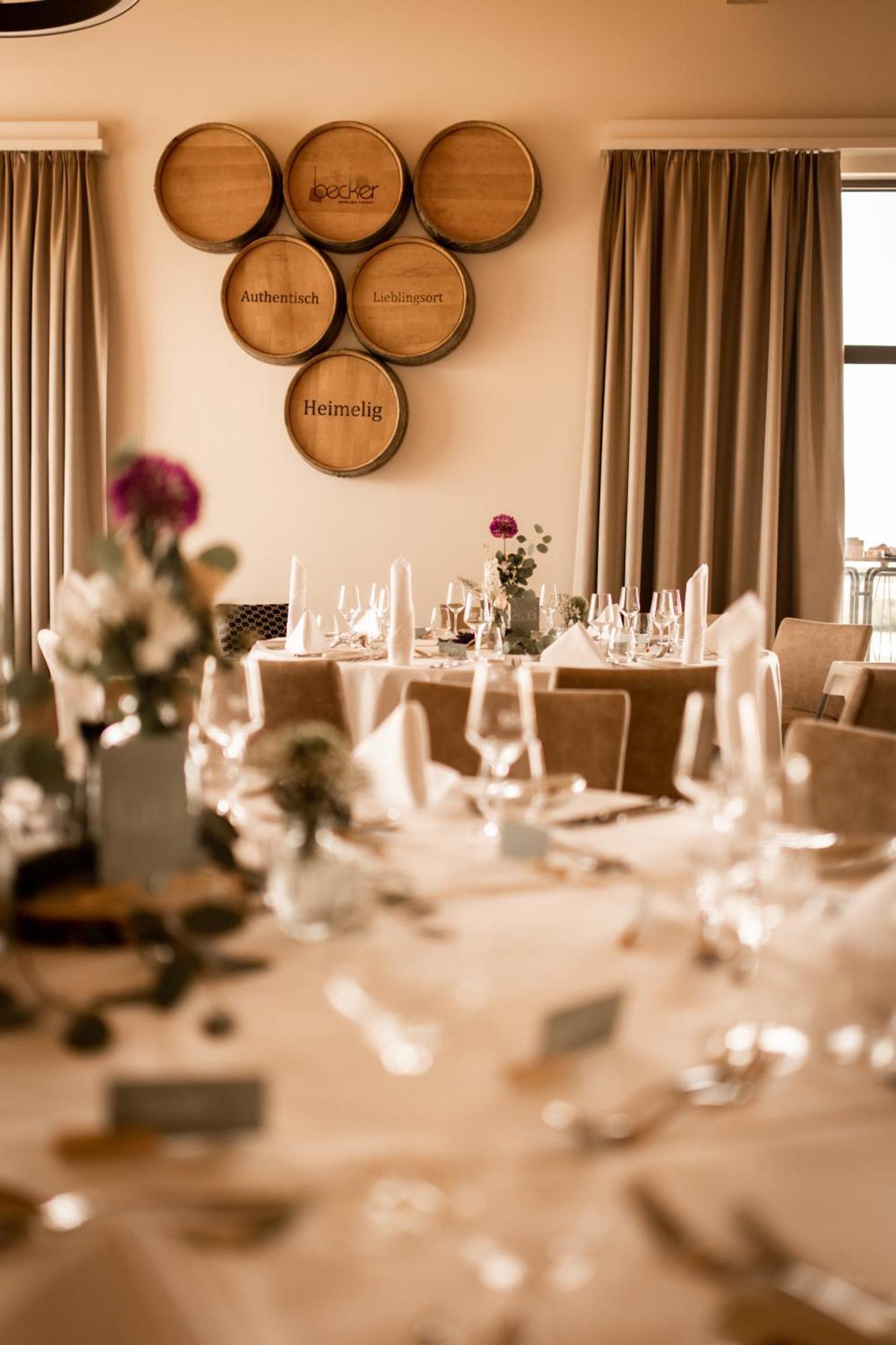 Weinzuhause Hotel-Restaurant-Vinothek Mommenheim Екстериор снимка